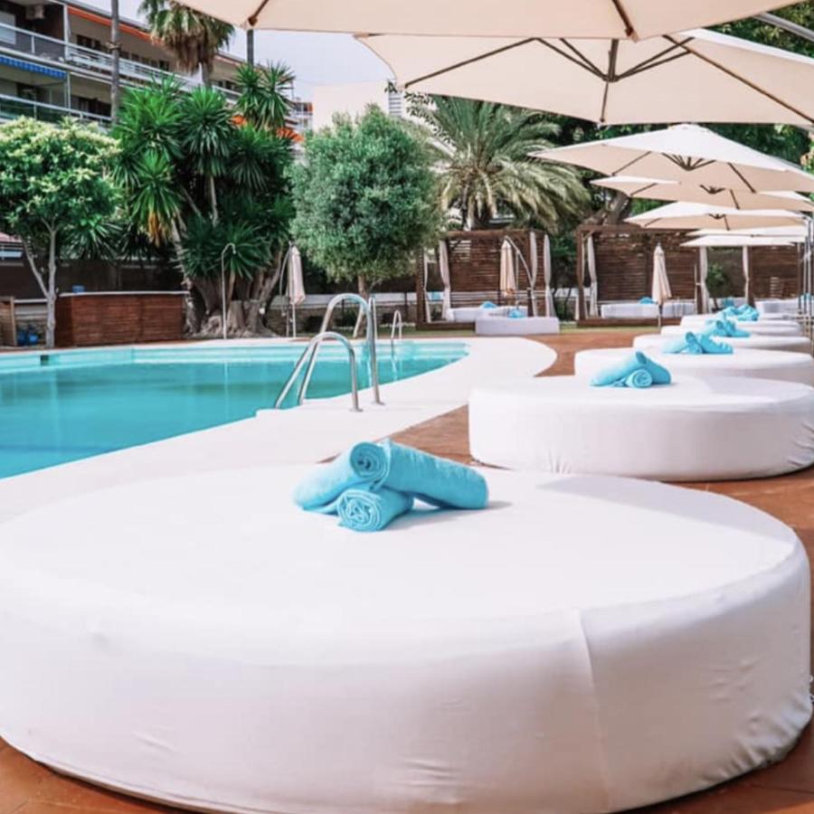 トレモリノスApartamento La Carihuela - Urb. Eurosolアパートメント エクステリア 写真