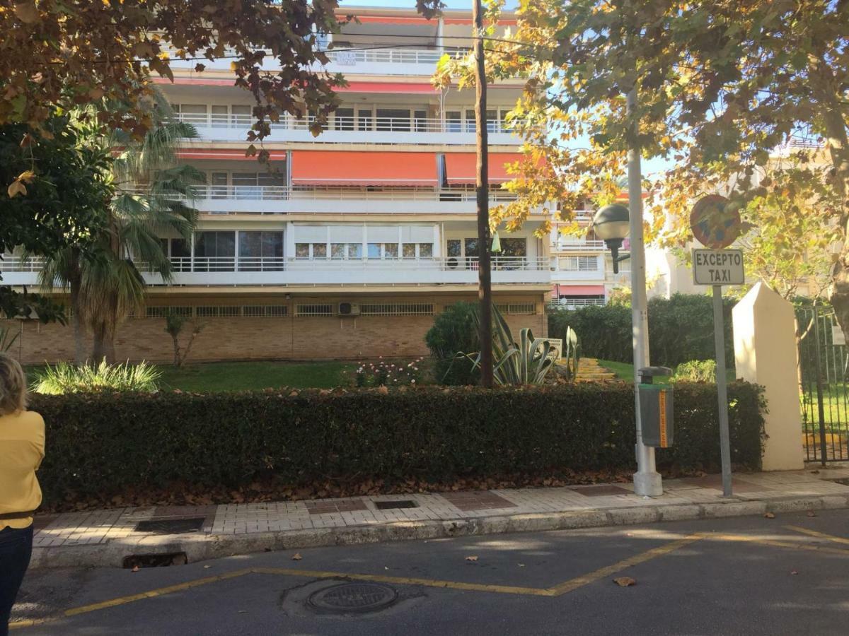 トレモリノスApartamento La Carihuela - Urb. Eurosolアパートメント エクステリア 写真